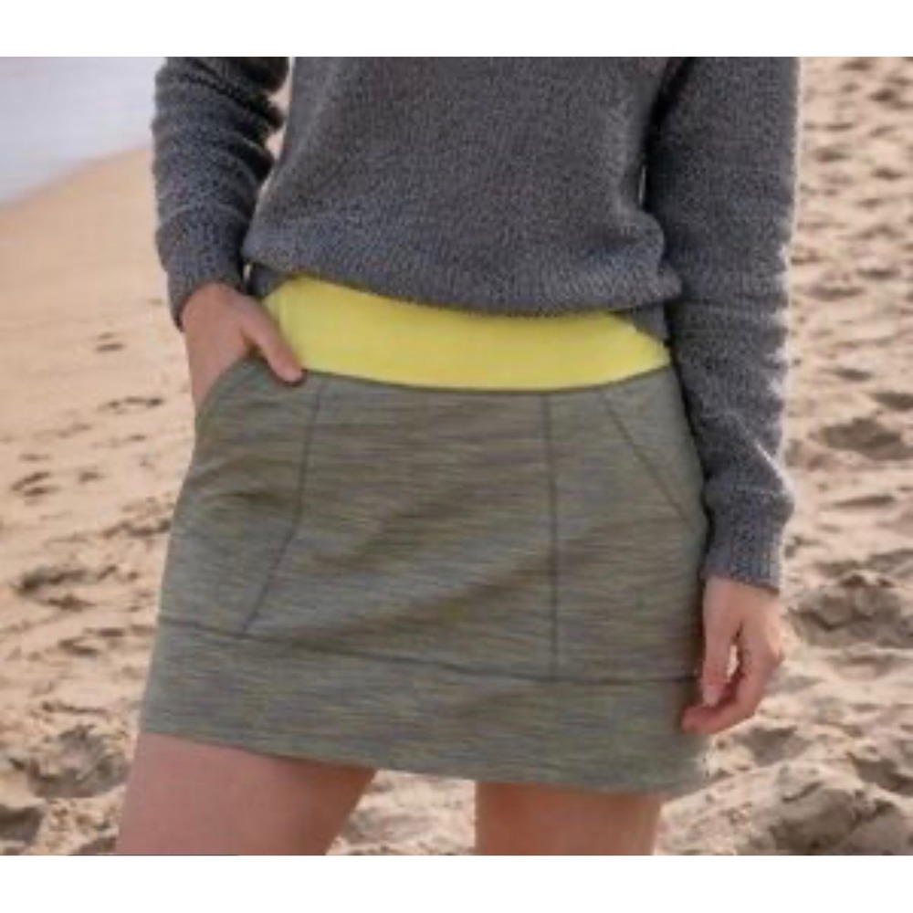 Title Nine Women XL Gray Neon Yellow Space Dye Active Skort Hiking Skirt Pockets